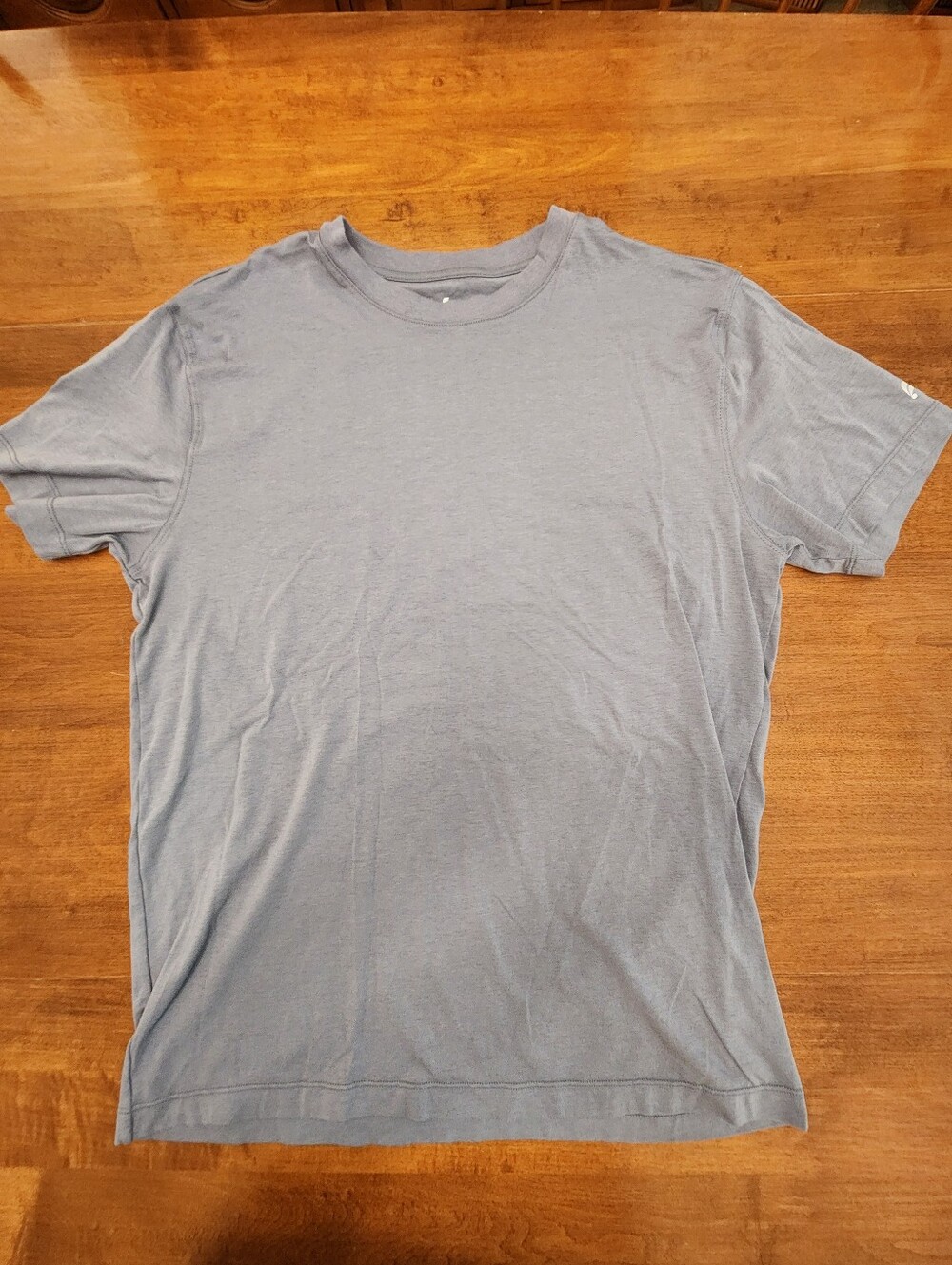 Fabletics Short Sleeve Tee Shirt - Size M